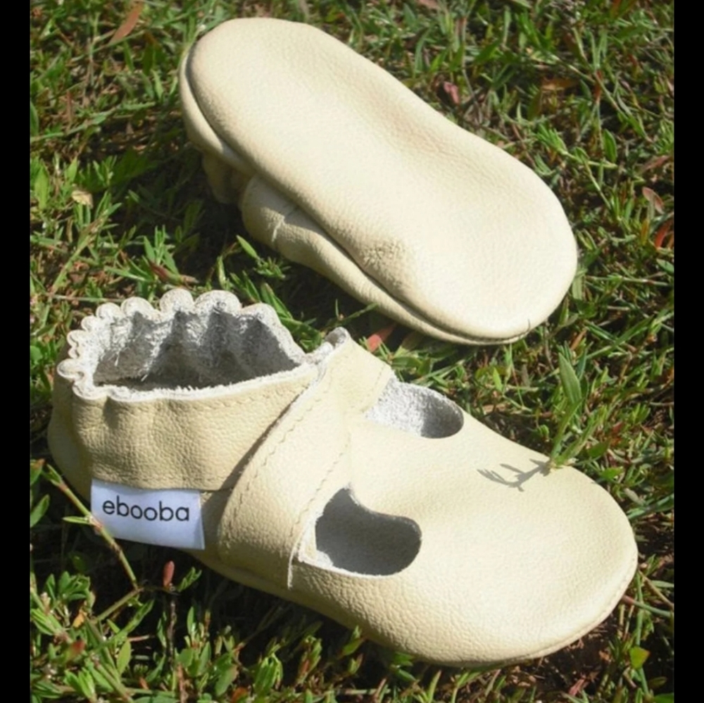 New baby leather shoes size 18-24 months